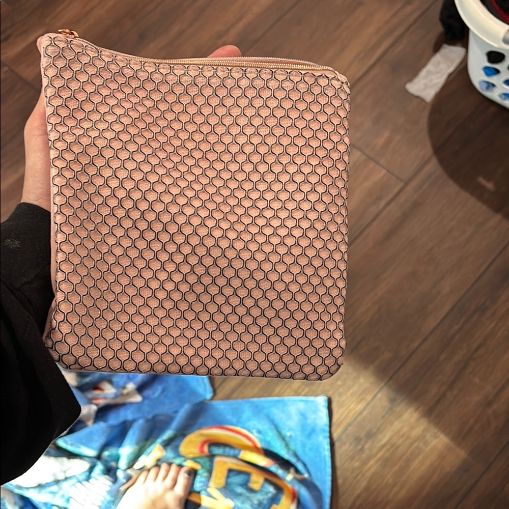 Pink Ipsy Pouch - image 1